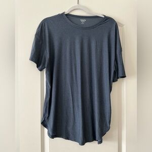 Oldnavy Active Cloud motion Top